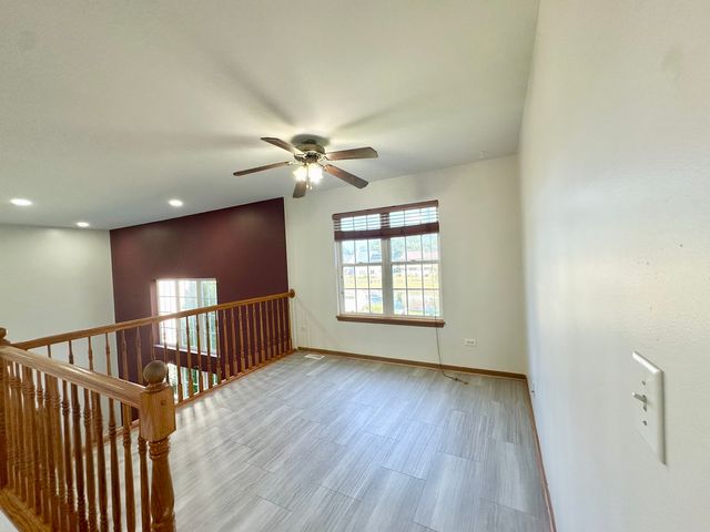 4520 W Lawn Avenue, Waukegan, IL 60055