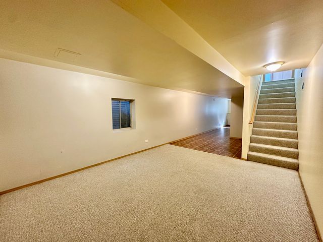 4520 W Lawn Avenue, Waukegan, IL 60055