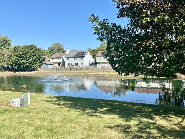 4520 W Lawn Avenue, Waukegan, IL 60055