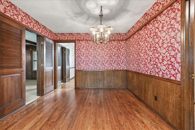 6915 E 78th Place, Tulsa, OK 74133