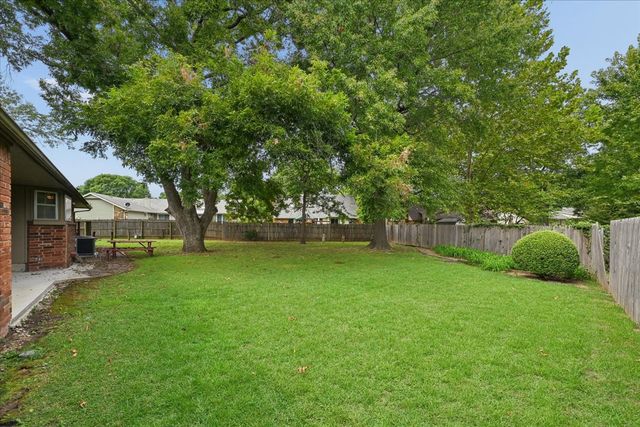 6915 E 78th Place, Tulsa, OK 74133