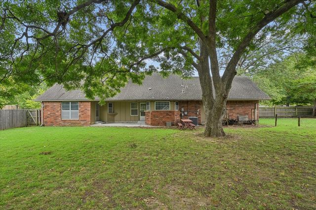 6915 E 78th Place, Tulsa, OK 74133