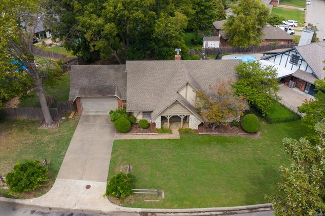 6915 E 78th Place, Tulsa, OK 74133