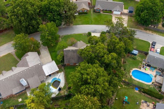 6915 E 78th Place, Tulsa, OK 74133