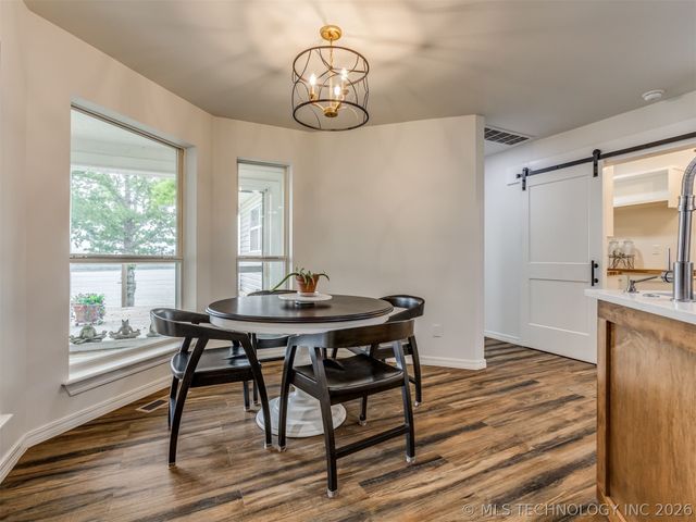 73018 Whispering Oaks Drive, Wagoner, OK 74467