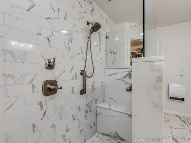 73018 Whispering Oaks Drive, Wagoner, OK 74467
