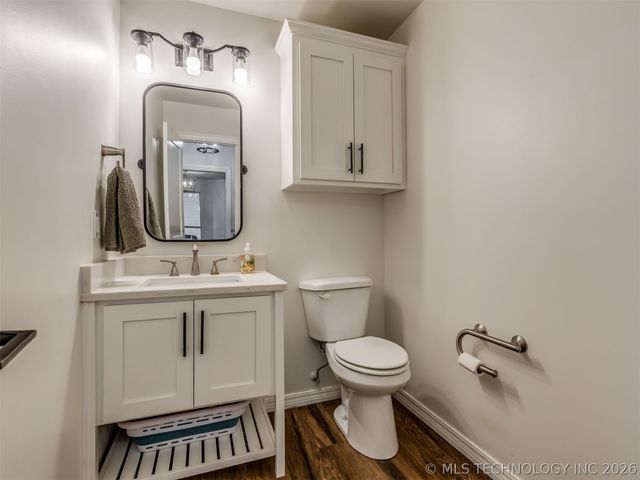 73018 Whispering Oaks Drive, Wagoner, OK 74467
