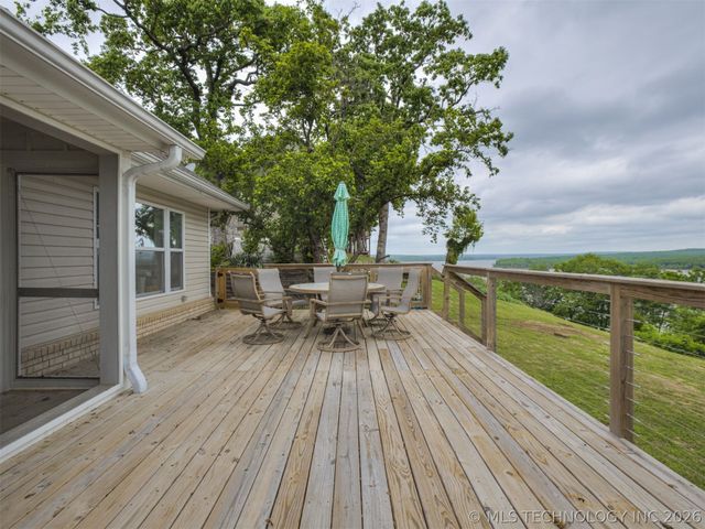 73018 Whispering Oaks Drive, Wagoner, OK 74467