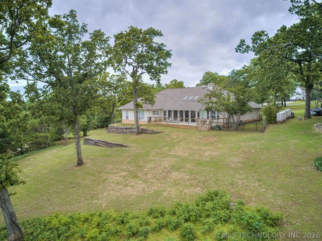 73018 Whispering Oaks Drive, Wagoner, OK 74467