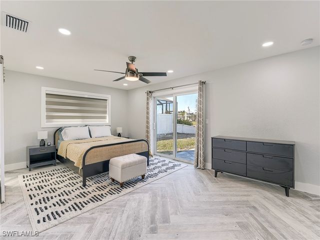 5302 Cortez CT, Cape Coral, FL 33904