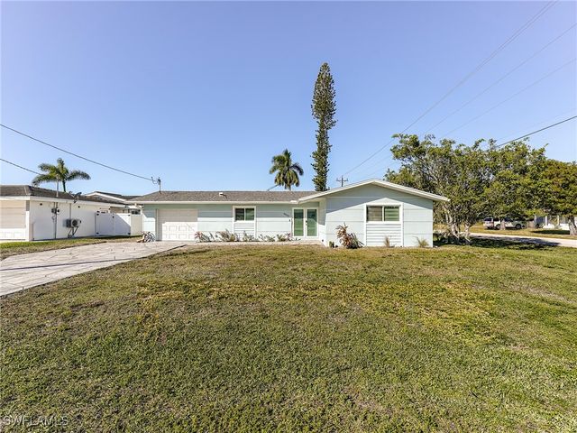 5302 Cortez CT, Cape Coral, FL 33904