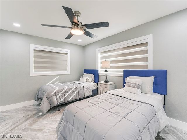 5302 Cortez CT, Cape Coral, FL 33904