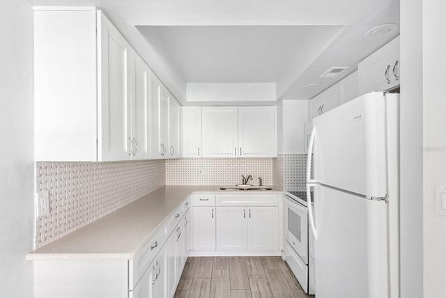 78 BOUNDARY BOULEVARD 192, Rotonda West, FL 33947