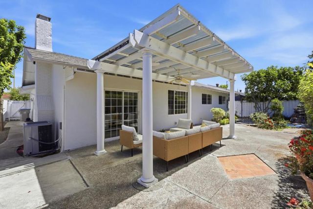 6032 Salida Del Sol, San Jose, CA 95123