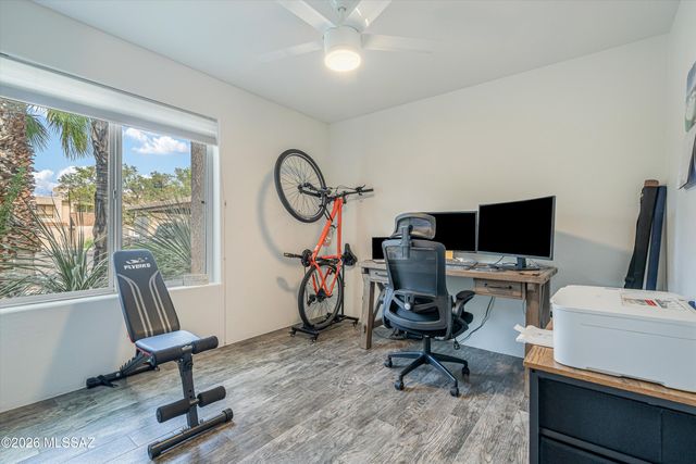 5675 N Camino Esplendora Apt 1100, Tucson, AZ 85718