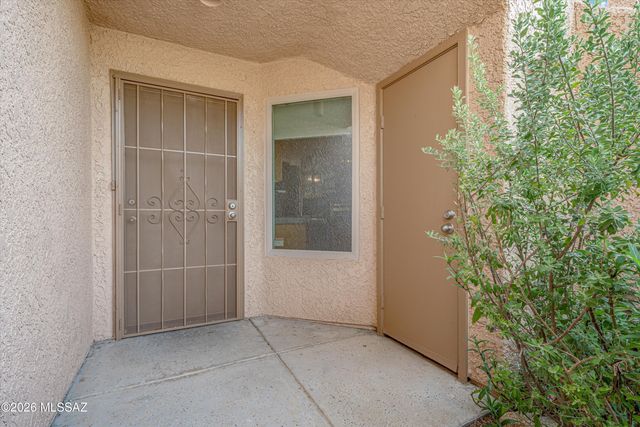 5675 N Camino Esplendora Apt 1100, Tucson, AZ 85718