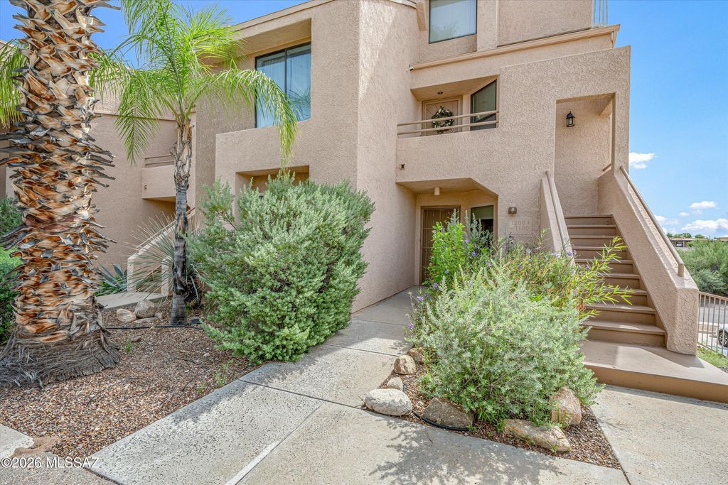 5675 N Camino Esplendora Apt 1100, Tucson, AZ 85718