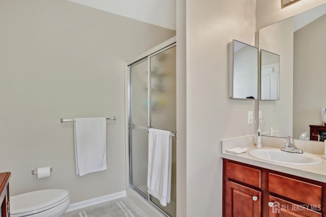 601 Yarrow Circle, South Brunswick, NJ 08810