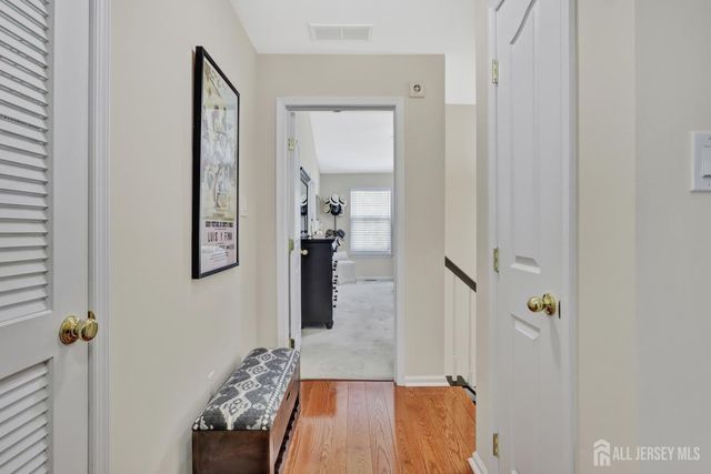 601 Yarrow Circle, South Brunswick, NJ 08810