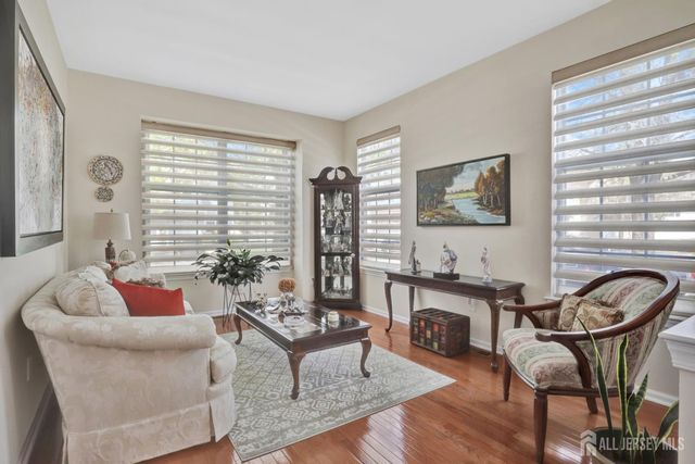 601 Yarrow Circle, South Brunswick, NJ 08810