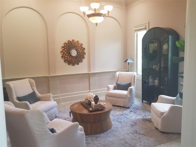 3783 W 5TH Street, Fort Worth, TX 76107