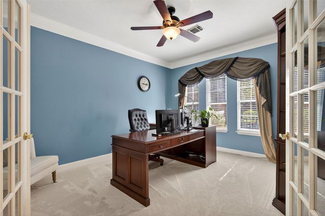 19 Baylark Place, The Woodlands, TX 77382