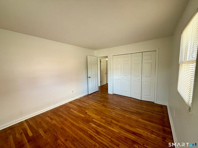 204 Cherry Hill Drive 1B, Bridgeport, CT 06606