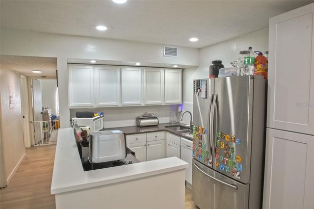 10800 US HIGHWAY 19 N 136, Pinellas Park, FL 33782