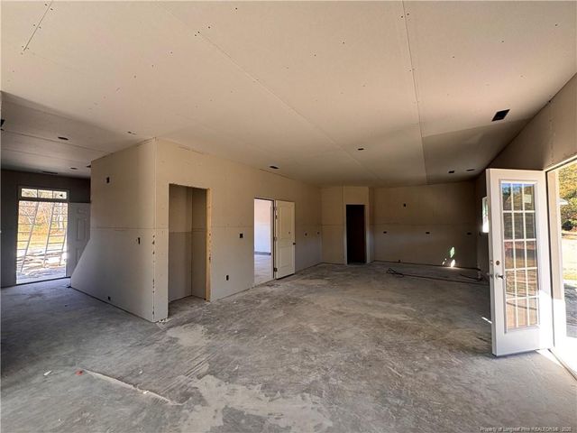 290 Elijah Way, Vass, NC 28394