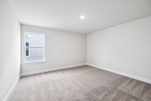 120 Dahlia Dr, La Vergne, TN 37086