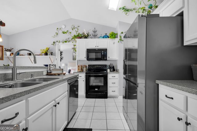 111 Sugar Maple Way, Kingsland, GA 31548
