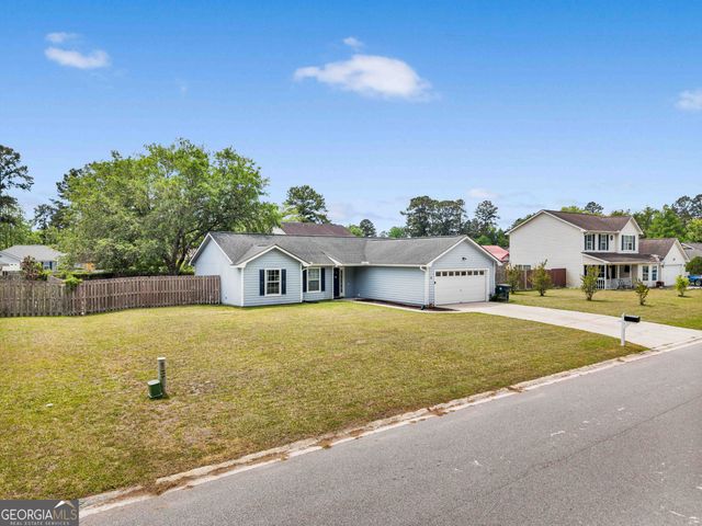 111 Sugar Maple Way, Kingsland, GA 31548