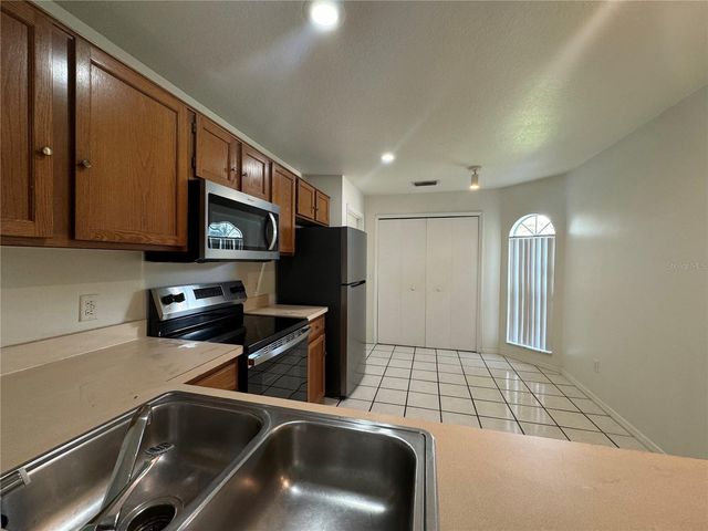 963 ISLANDER AVENUE, Orlando, FL 32825