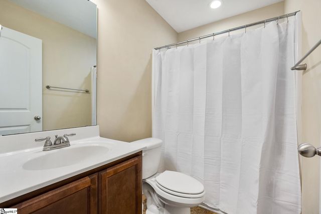 1041 Stoneham Circle, Anderson, SC 29626