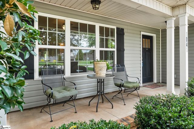 1041 Stoneham Circle, Anderson, SC 29626