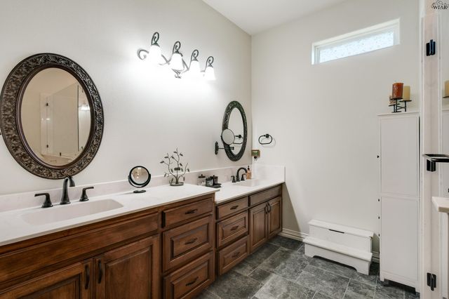 8 GILBERT ROAD, Burkburnett, TX 76354