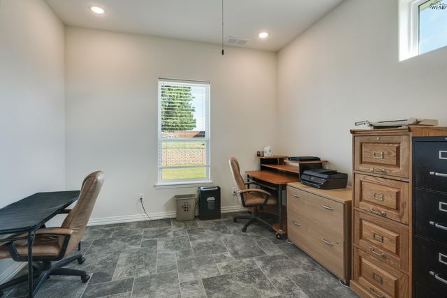 8 GILBERT ROAD, Burkburnett, TX 76354