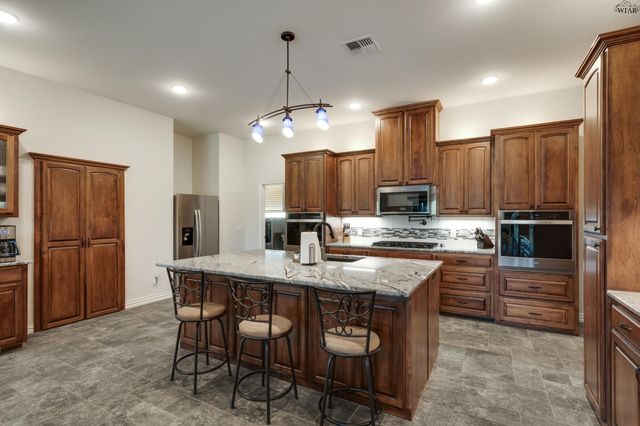 8 GILBERT ROAD, Burkburnett, TX 76354