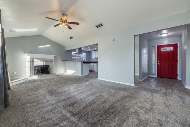 3705 Ghia Ct, Modesto, CA 95356