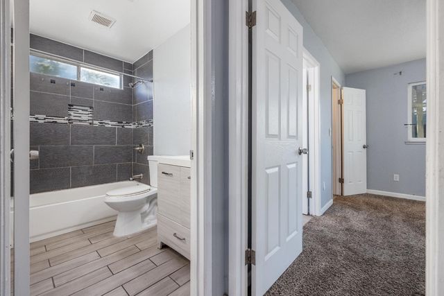 3705 Ghia Ct, Modesto, CA 95356