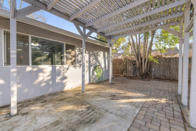 3705 Ghia Ct, Modesto, CA 95356