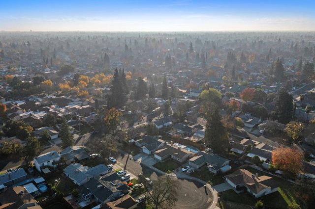 3705 Ghia Ct, Modesto, CA 95356