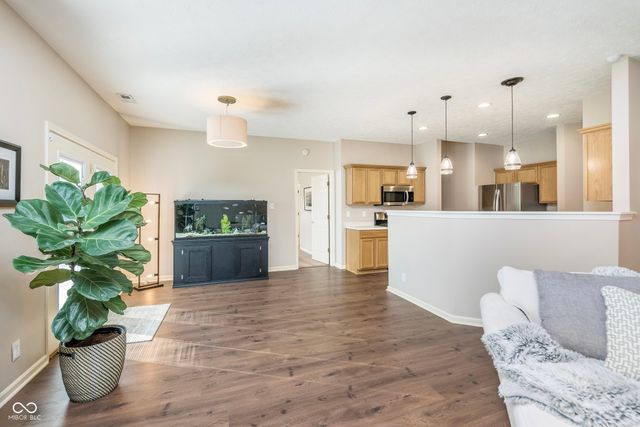 2421 Manita Drive, Indianapolis, IN 46234