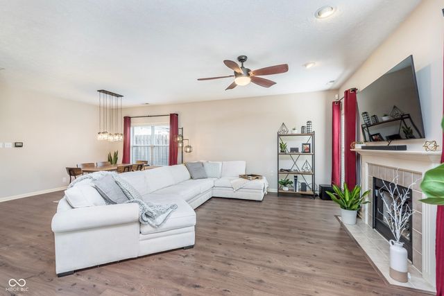 2421 Manita Drive, Indianapolis, IN 46234
