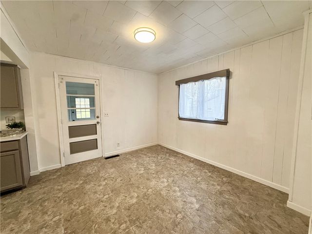 28 Miller Street, Seneca Falls, NY 13148