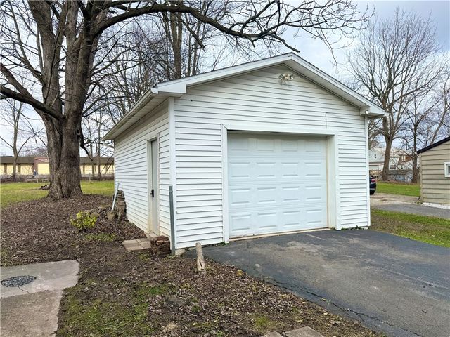 28 Miller Street, Seneca Falls, NY 13148