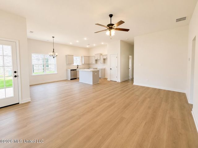 6373 River Lane, Walls, MS 38680
