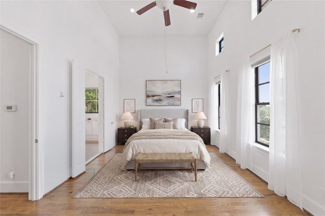 2702 Cortlandt Street, Houston, TX 77008