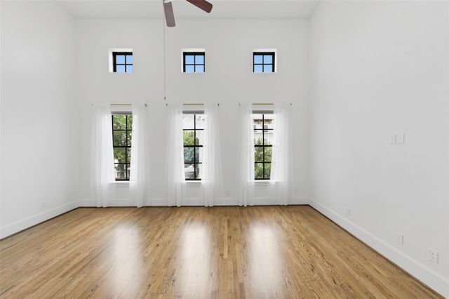 2702 Cortlandt Street, Houston, TX 77008