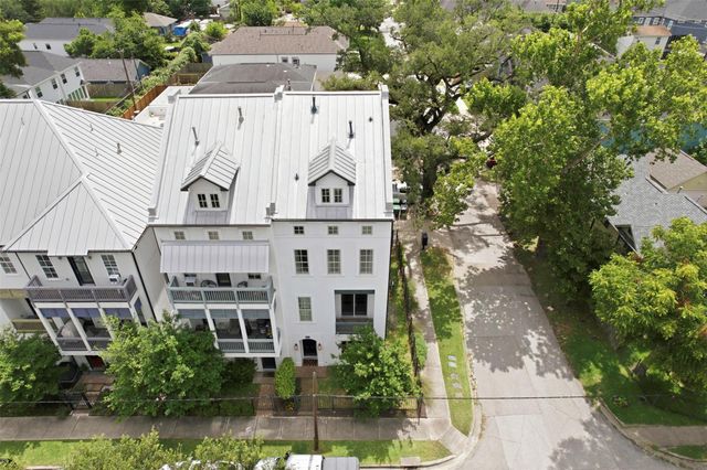 2702 Cortlandt Street, Houston, TX 77008
